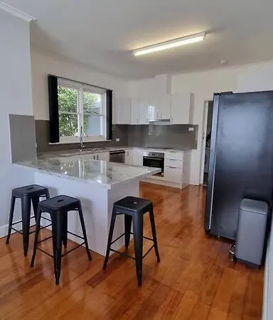 3 Bedroom Art Deco Home With Modern Features Burnie Exterior photo